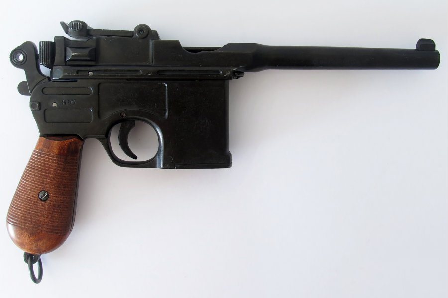 PISTOLET C96