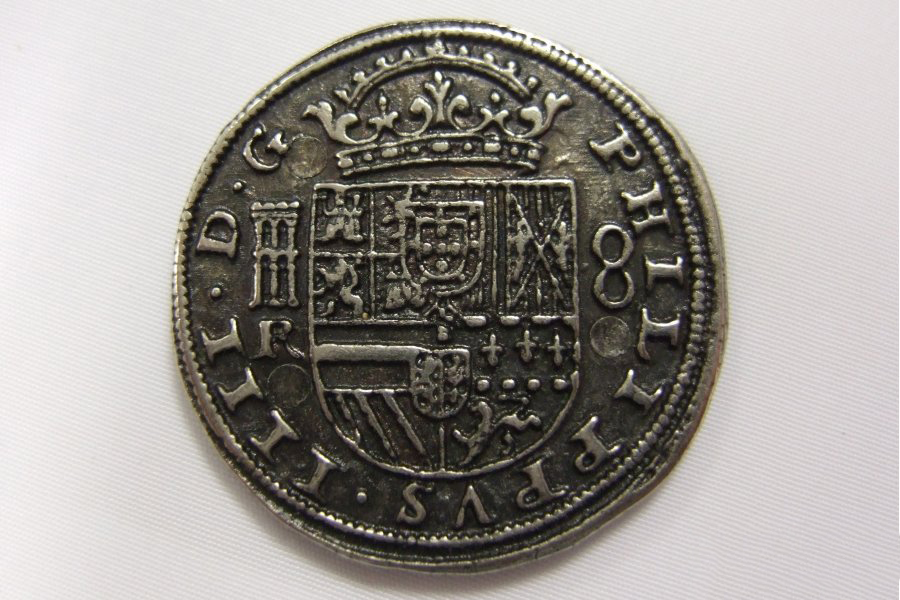 SILVER PIECE OF EIGHT